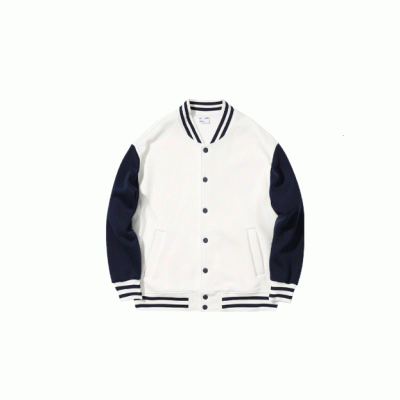 A trendy color blocking baseball jersey with custom thickened shoulder protection and warm fleece. The logo can be printed on the baseball jersey-Good products from ProductClub 