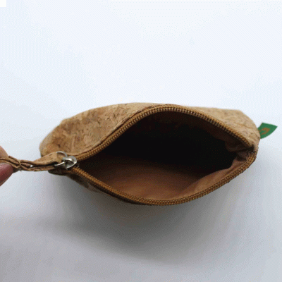 Cork coin bag-(Recycled materials - materials from nature) 