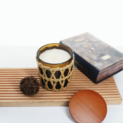 Customized Hot Selling Customizable Brown Glass Jar Scented Candle with Black Lid and Woven Mesh, Suitable for Festival Gift-Good products from ProductClub 